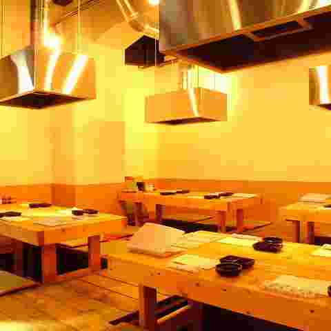 すすきのジンギスカン 関内店　店内