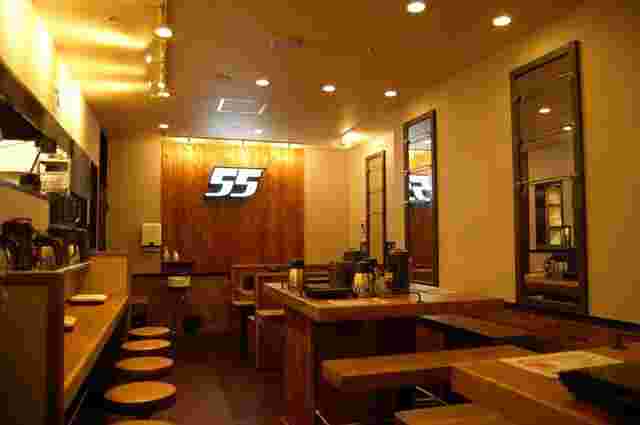 フジヤマ55　店内
