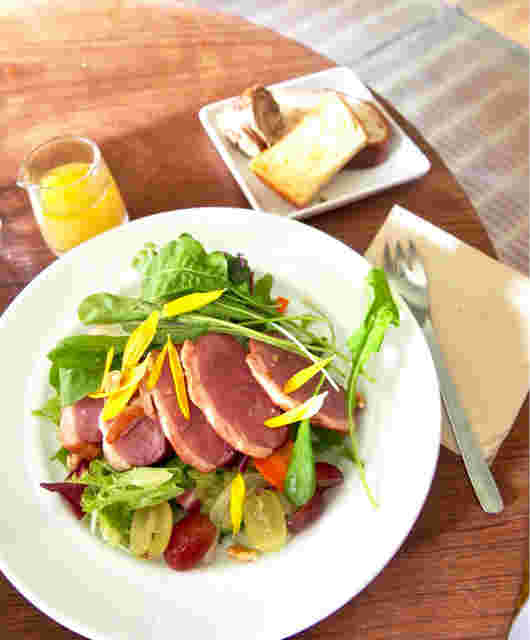 赤レンガ倉庫　ランチ