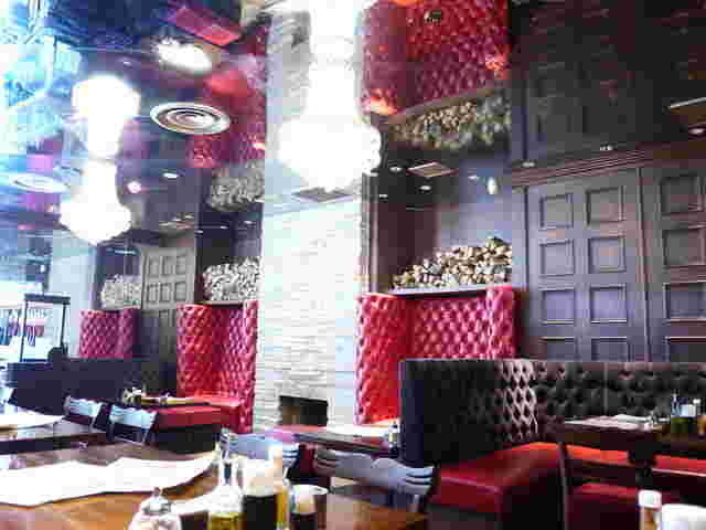 RIGOLETTO TAPAS LOUNGE