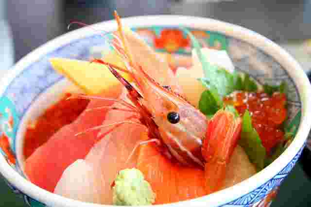 海鮮丼