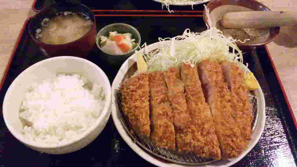 特大リブロースカツ定食