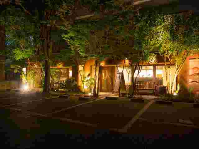グランジュール夜CAFE外観