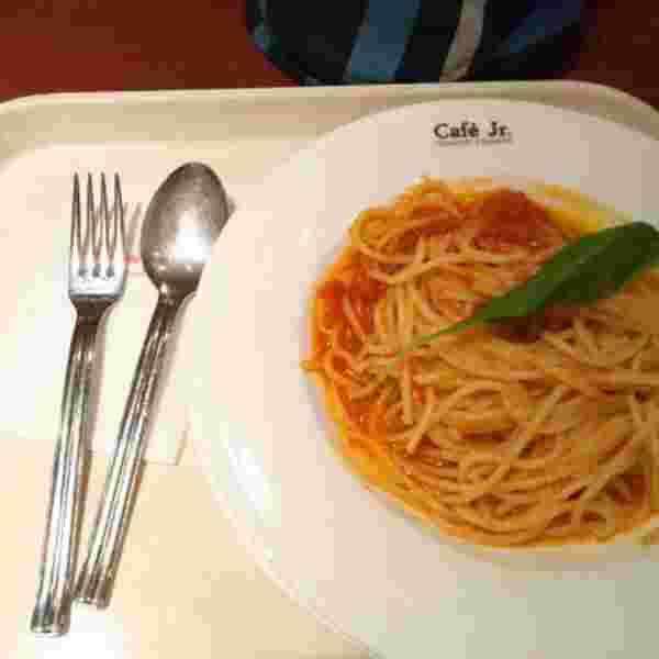 イタリアン・トマト カフェジュニアの日替わりパスタランチ