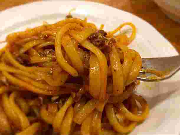 スパ吉ミートソースパスタ