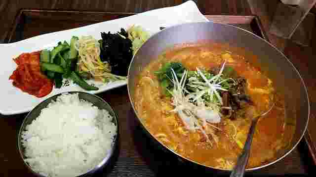 ソウル市場のソウルうどんセット