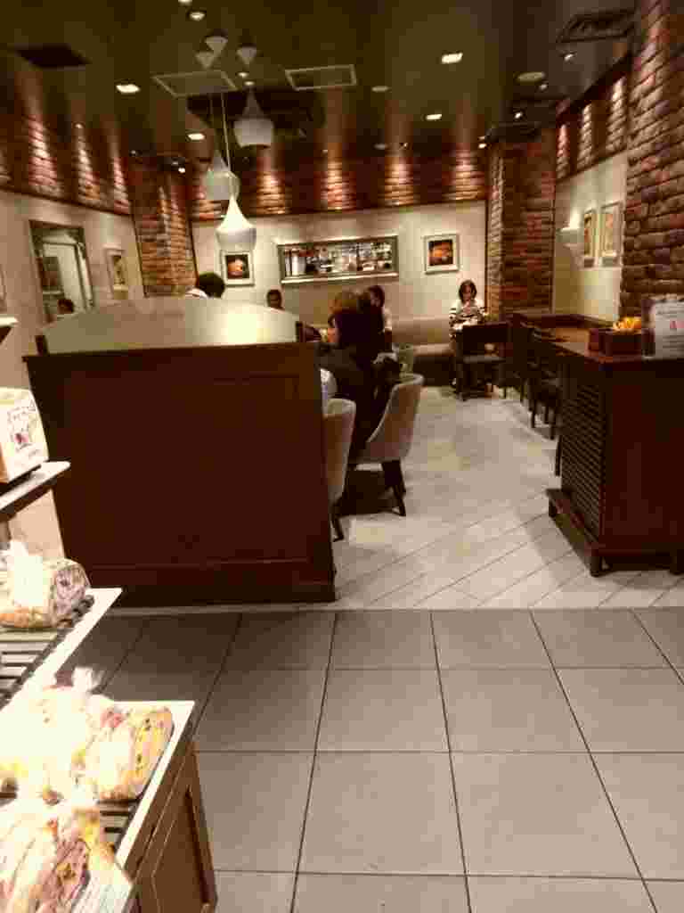 東京駅ブランジェ浅野屋店内