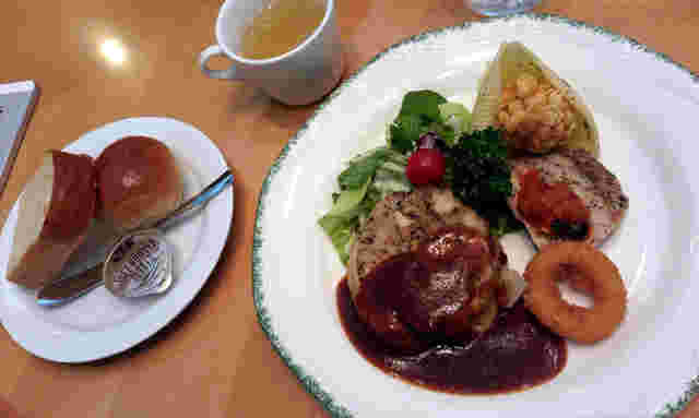 ムーセイオンのお得ランチ