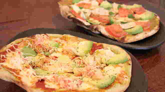 TODDY船橋店のピザ
