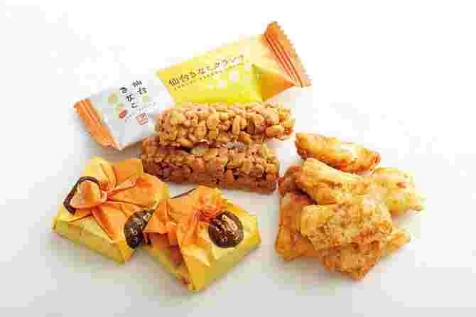 きなこを使った3種類のサクサクお菓子が仙台きなこシリーズです。