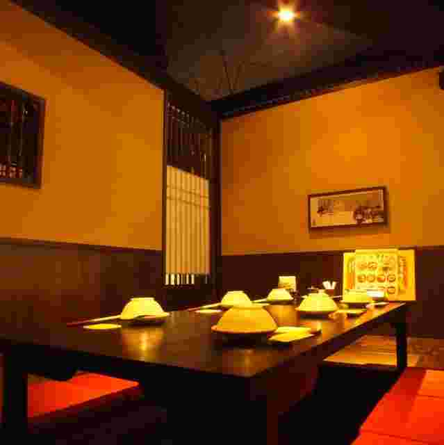 くいもの屋わんの店内