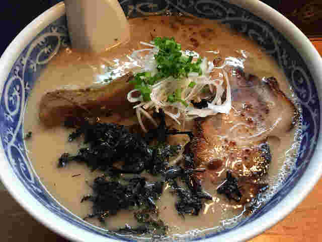 とんこつに魂を捧げたラーメン店「愚直」
