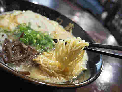 定番のとんこつラーメン