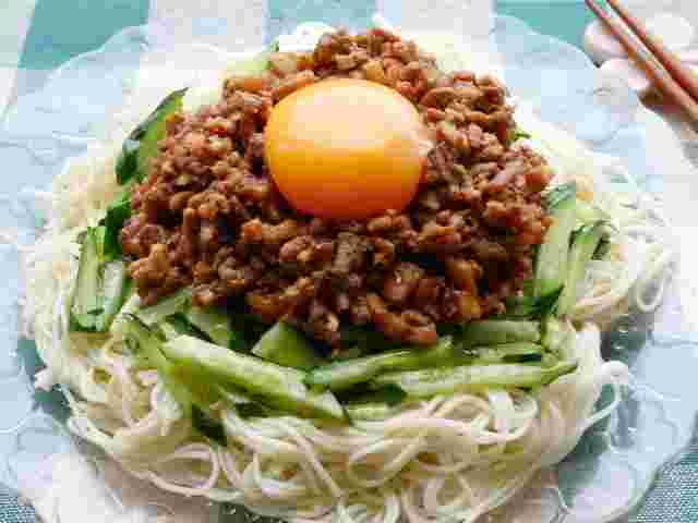 そうめんのジャージャー麺