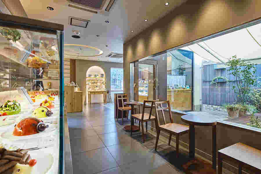 グラッシェルの店内