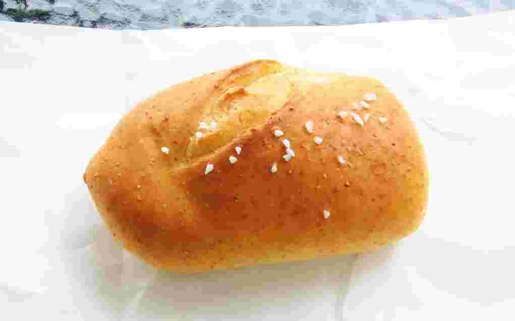 ブリアンの限定塩パン