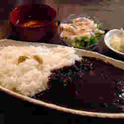 金魚坂の黒カレー