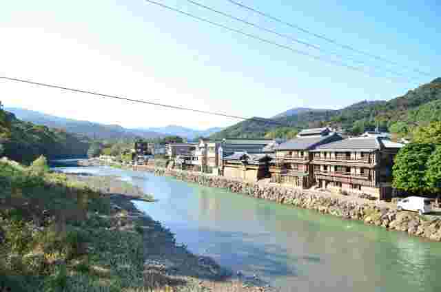 五十鈴川とおはらい町