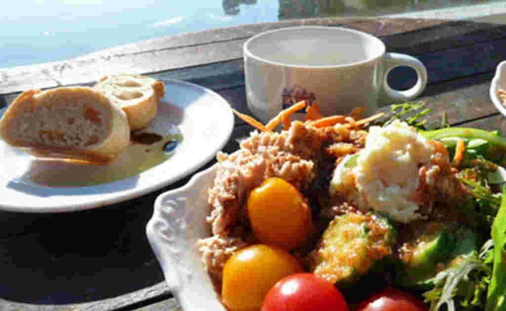 香港 贊記茶餐廳のランチ