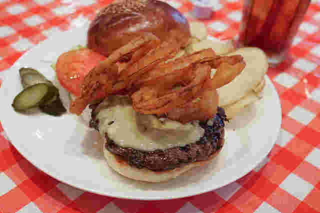 アイコウシャのブルーチーズバーガー