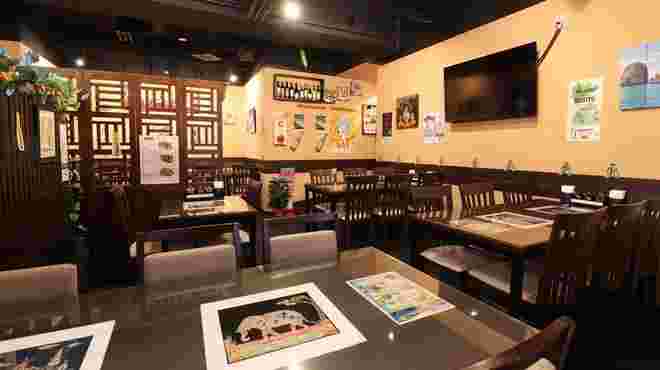 広々とした店内