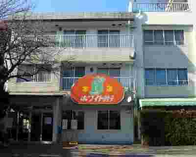 ホワイト餃子本店