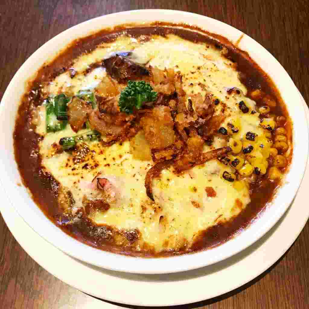 味わい深い焼きカレー