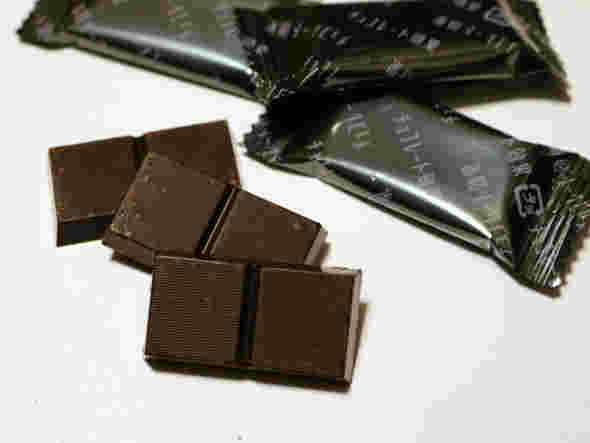 個包装のチョコレート効果95%