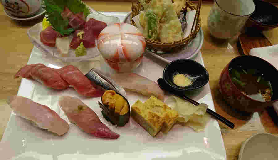 スシトウキョウおまかせランチ天