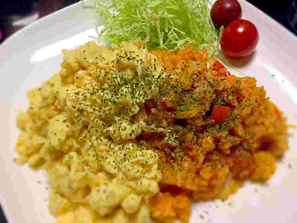 スクランブルエッグのオムライス
