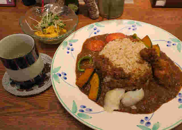 タンポポの玄米薬膳カレー