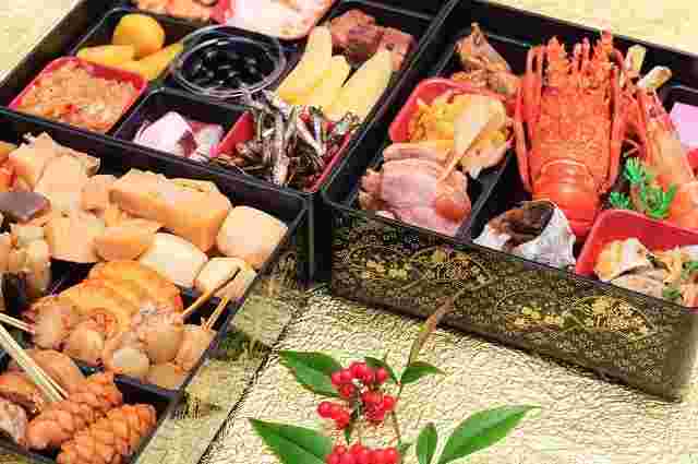 重箱に入ったおせち料理