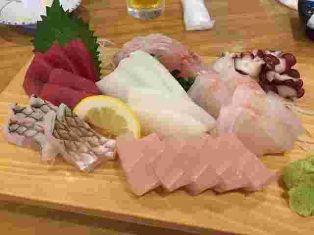 刺身盛り合わせ