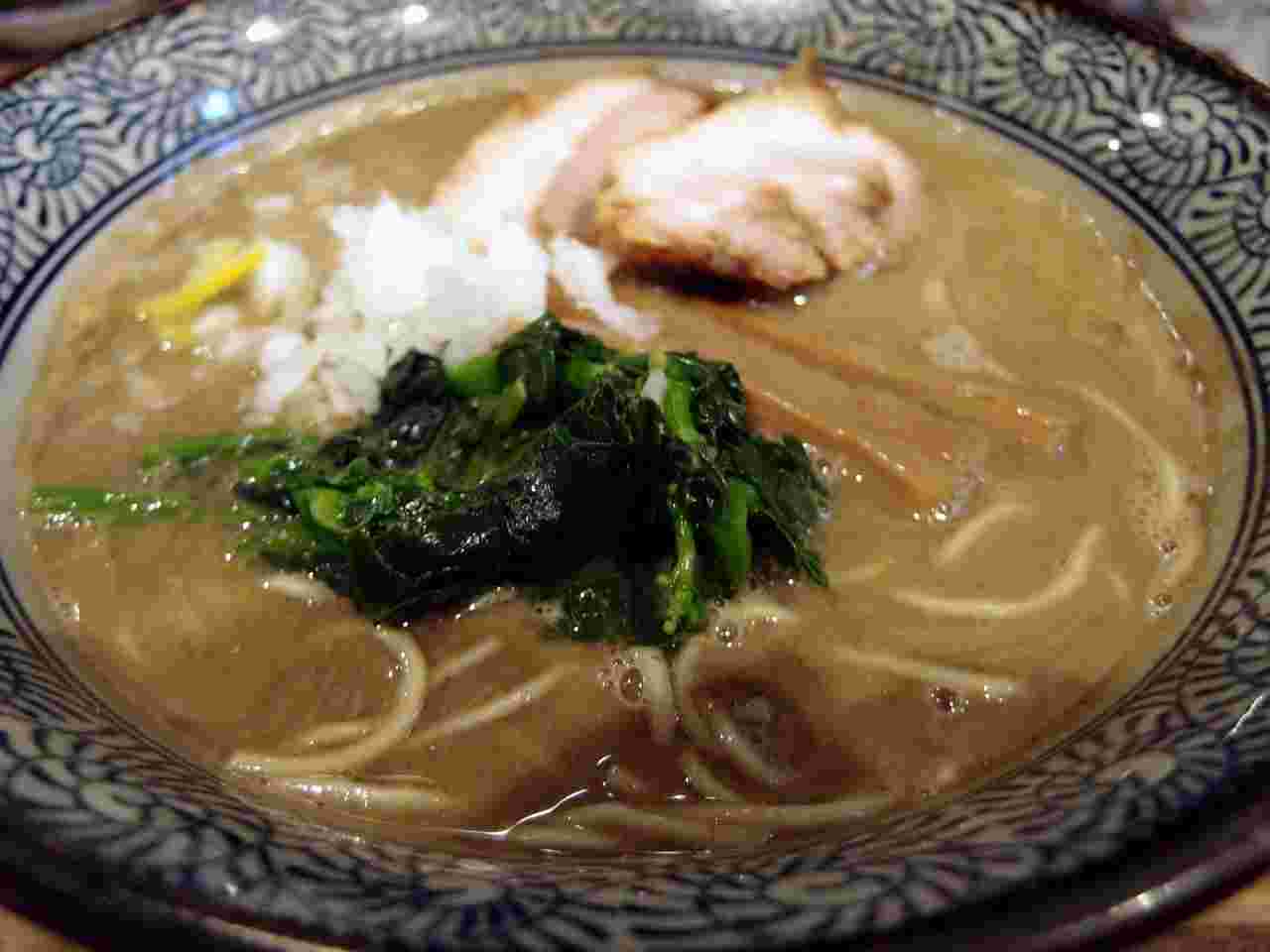 煮干し白湯そば