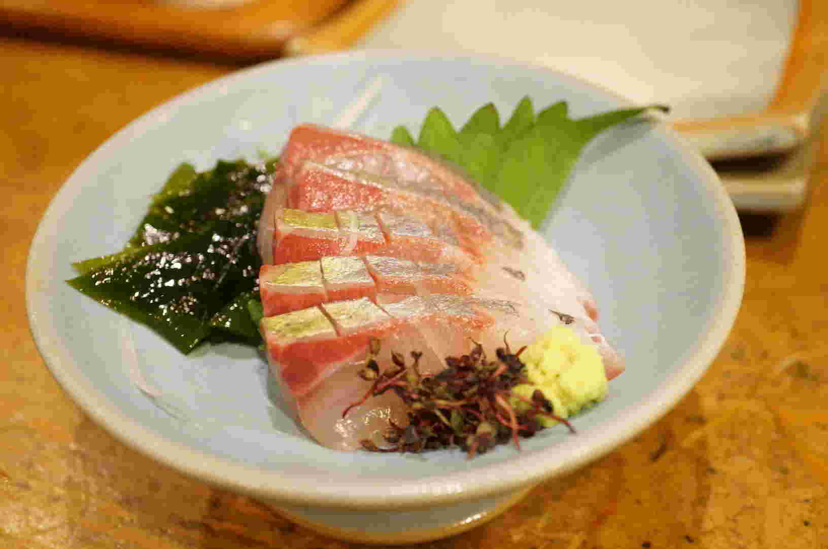 新鮮な刺身