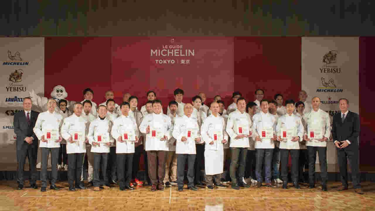 ミシュランガイド東京2018発表会場での集合写真