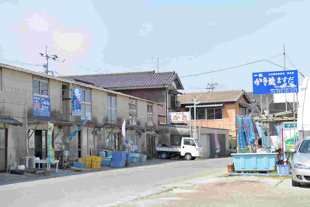 牡蠣小屋ますだ