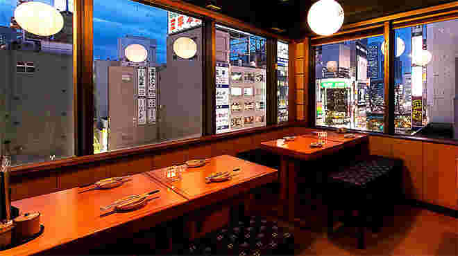 官兵ヱ店内