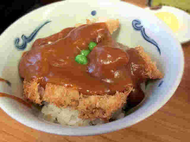 デミカツ丼