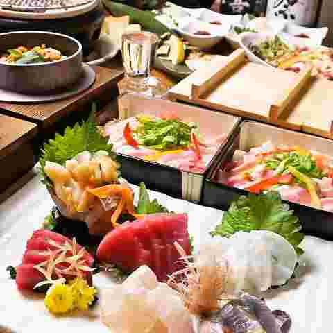 新鮮な魚介をはじめとする料理