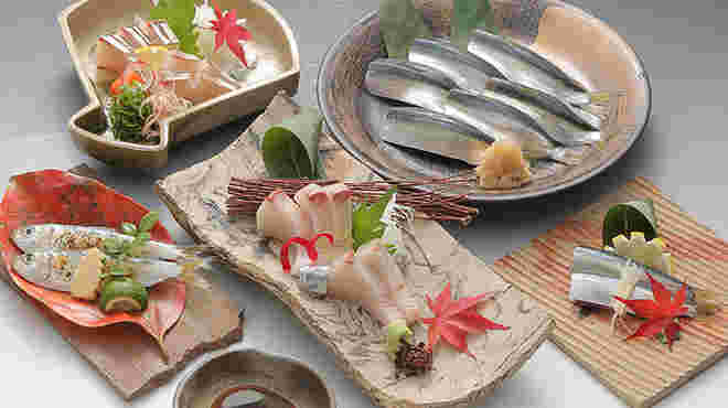 新鮮な魚料理