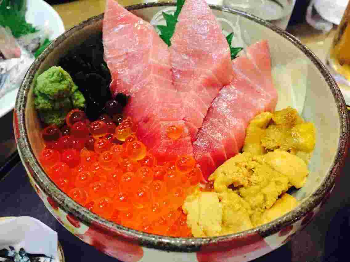 海鮮丼