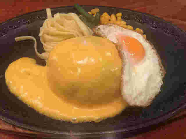 モンブランのハンバーグ