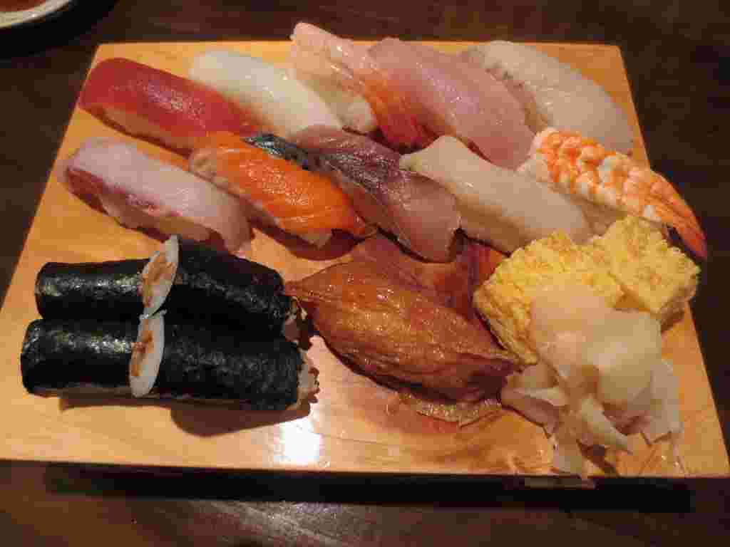呑んべえ寿しひろしですの寿司