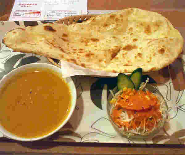 タージナマステのカレー