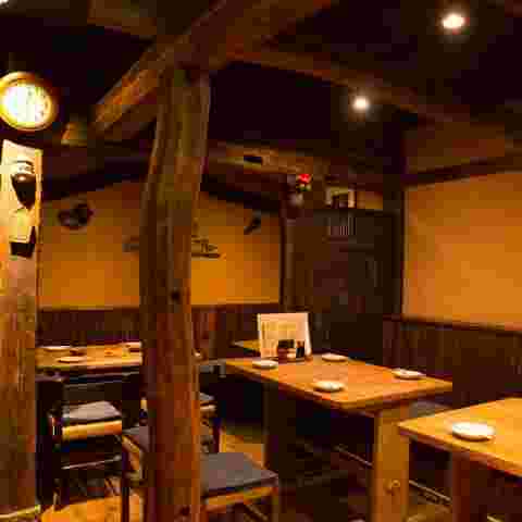 居酒屋店内