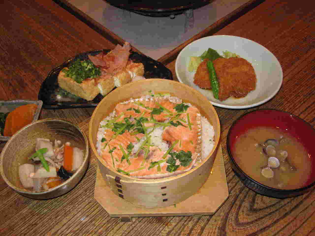 田舎家のわっぱ飯