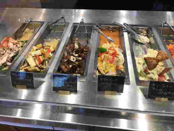 スズベル店内