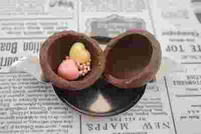 カプセルチョコ