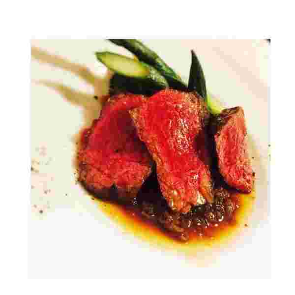 TOURS肉